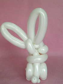 白ウサギ バルーンアートのやさしい作り方サイト キュッとバルーン